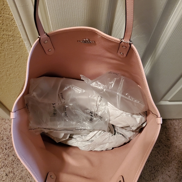 Coach Purse and Matching Wallet - Picture 4 of 5